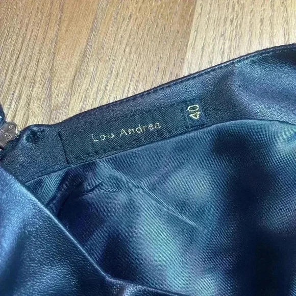 Lou Andrea Black Leather Dress V Neck Fit & Flare Short Mini Soft Lamb 40 M 8 - Picture 15 of 15